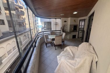 Apartamento &agrave; venda - Meia Praia