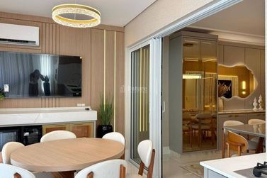 Apartamento &agrave; venda - Centro