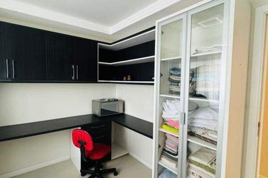 Apartamento para alugar - 225m&sup2; - Centro