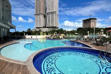 Apartamento &agrave; venda - 117m&sup2; - meia praia