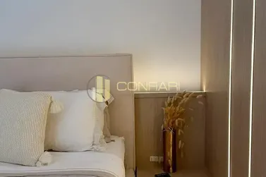 Apartamento &agrave; venda - 135m&sup2; - Meia Praia