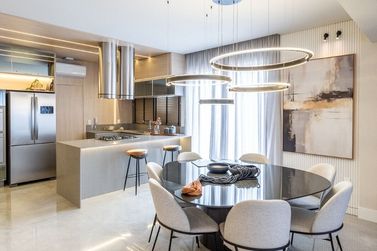 Apartamento &agrave; venda - 168m&sup2; - Meia Praia