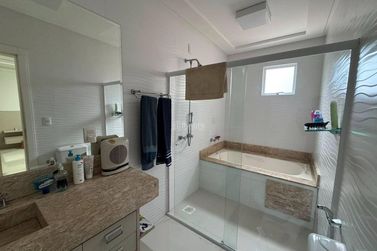 Apartamento &agrave; venda - Meia Praia