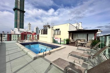 Apartamento &agrave; venda - 120m&sup2; - Centro