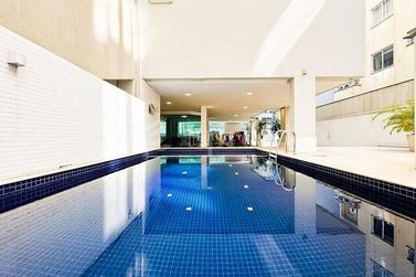 Apartamento &agrave; venda - 213m&sup2; - Meia Praia