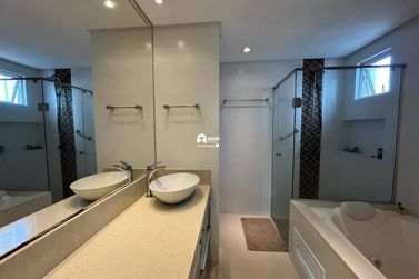 Apartamento para alugar - 131m&sup2; - Centro