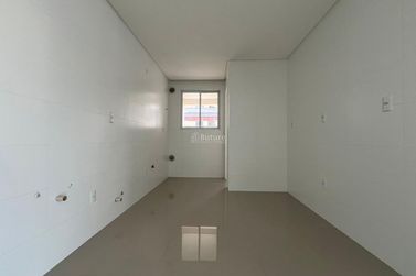 Apartamento &agrave; venda - 170m&sup2; - Andorinha