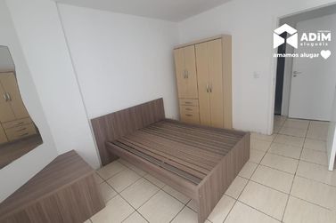 Apartamento para alugar - 100m&sup2; - Centro