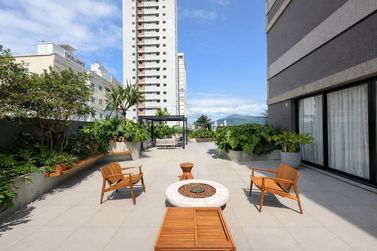 Apartamento &agrave; venda - Meia Praia