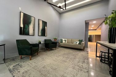 Apartamento &agrave; venda - 123m&sup2; - Meia Praia