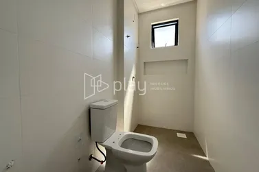 Apartamento &agrave; venda - 131m&sup2; - Meia Praia