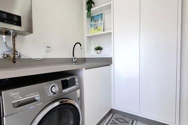 Apartamento para alugar - 145m&sup2; - Meia Praia