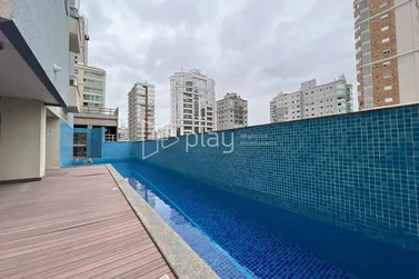 Apartamento &agrave; venda - 145m&sup2; - Meia Praia