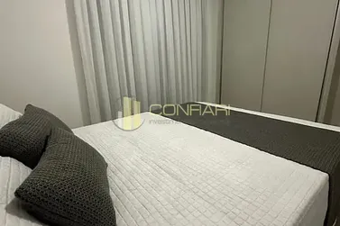 Apartamento &agrave; venda - 80m&sup2; - Meia Praia