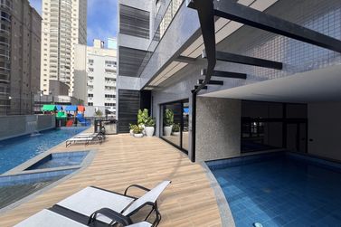 Apartamento &agrave; venda - 206m&sup2; - Meia Praia