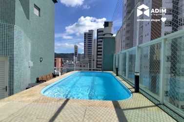 Apartamento para alugar - 195m&sup2; - Centro