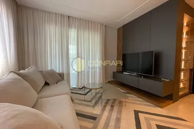 Apartamento &agrave; venda - 136m&sup2; - Meia praia