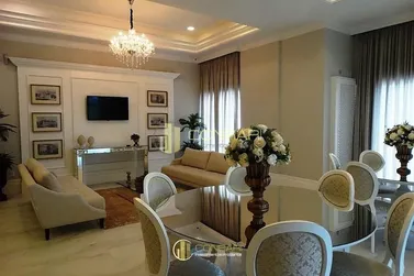 Apartamento &agrave; venda - 149m&sup2; - Centro