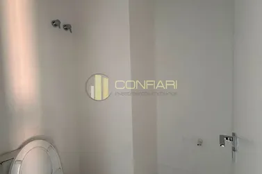 Apartamento &agrave; venda - 206m&sup2; - meia praia