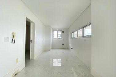 Apartamento &agrave; venda - 200m&sup2; - Centro