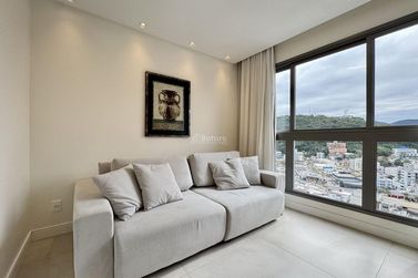 Apartamento &agrave; venda - 122m&sup2; - Centro