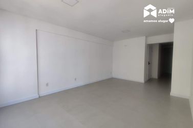 Apartamento para alugar - 115m&sup2; - Centro