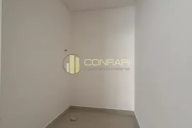 Sala Comercial &agrave; venda - 110m&sup2; - Meia Praia