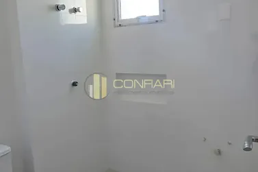Apartamento &agrave; venda - 192m&sup2; - Meia Praia