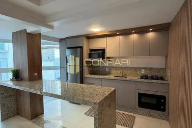 Apartamento &agrave; venda - 123m&sup2; - meia praia