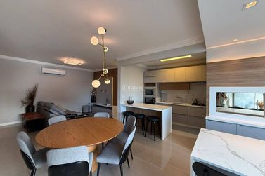 Apartamento &agrave; venda - Meia Praia