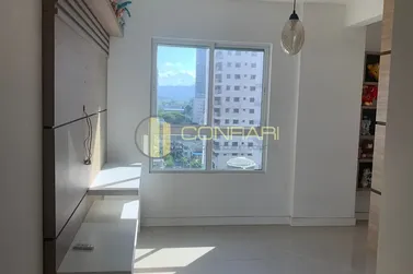 Apartamento para alugar - 150m&sup2; - Meia Praia
