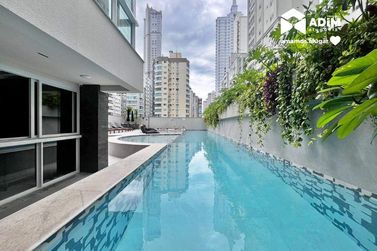 Apartamento para alugar - 143m&sup2; - Centro