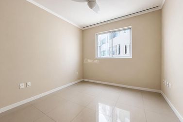 Apartamento &agrave; venda - 134m&sup2; - Centro