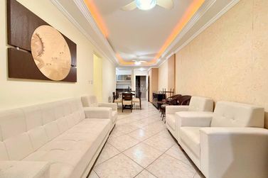 Apartamento &agrave; venda - 114m&sup2; - Meia Praia