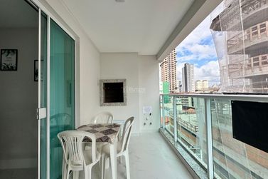 Apartamento &agrave; venda - 86m&sup2; - Meia Praia