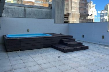 Apartamento para alugar - 160m&sup2; - Meia Praia