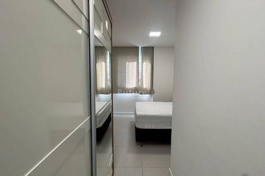 Apartamento &agrave; venda - Meia Praia