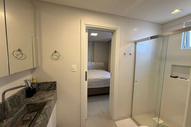 Apartamento &agrave; venda - Meia Praia