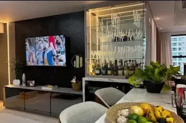 Apartamento &agrave; venda - 100m&sup2; - pereque