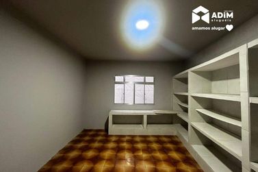 Casa para alugar - 211m&sup2; - Centro