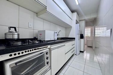 Apartamento &agrave; venda - 80m&sup2; - Centro