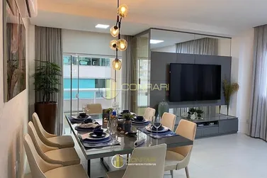 Apartamento &agrave; venda - 165m&sup2; - Meia Praia