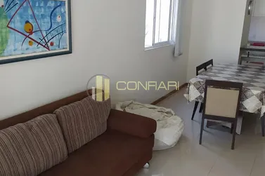 Apartamento &agrave; venda - 95m&sup2; - Meia Praia