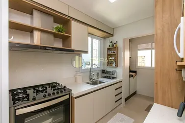 Apartamento &agrave; venda - 80m&sup2; - meia praia