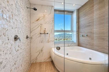 Apartamento &agrave; venda - 180m&sup2; - Centro