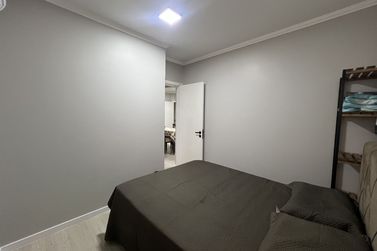 Apartamento &agrave; venda - 115m&sup2; - Meia Praia