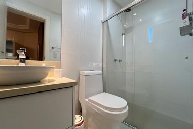 Apartamento &agrave; venda - 171m&sup2; - Meia Praia