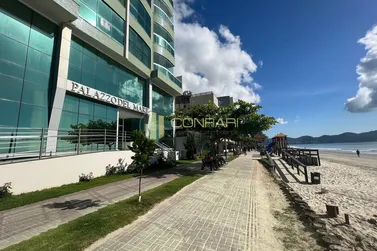 Apartamento &agrave; venda - 240m&sup2; - Meia Praia
