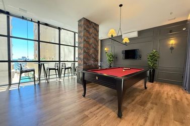 Apartamento &agrave; venda - 163m&sup2; - Meia Praia