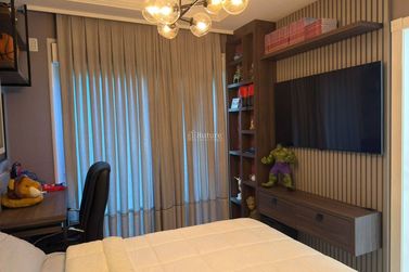 Apartamento &agrave; venda - 380m&sup2; - Centro